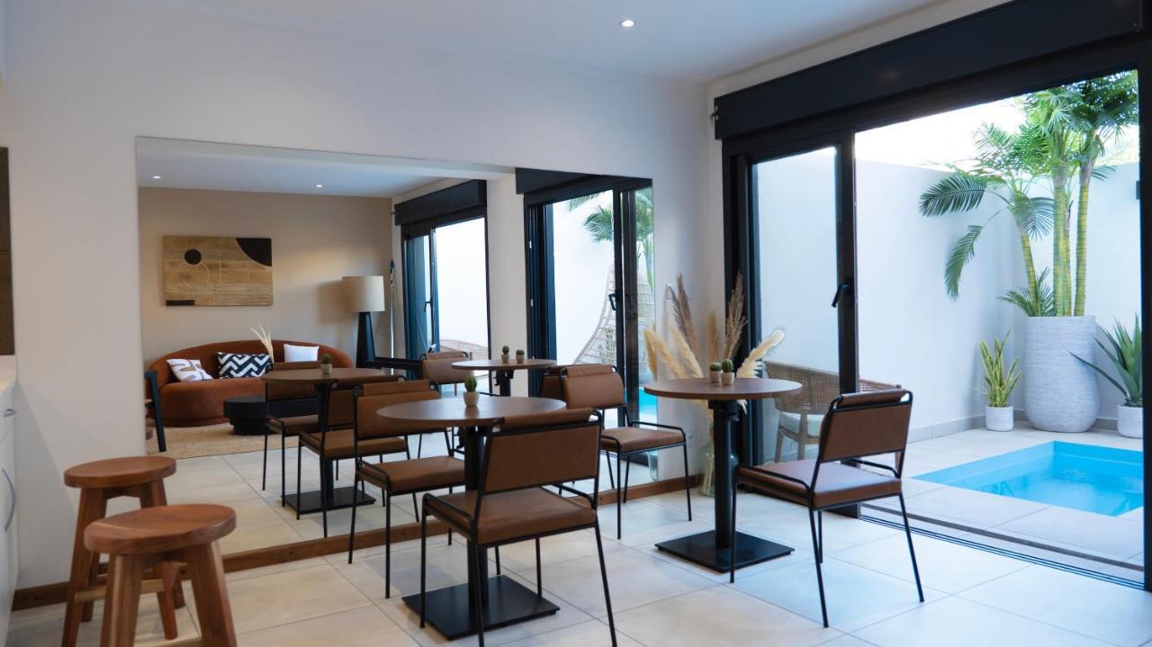Maison Le Patio Jacuzzi Σαιν-Ντενί Εξωτερικό φωτογραφία
